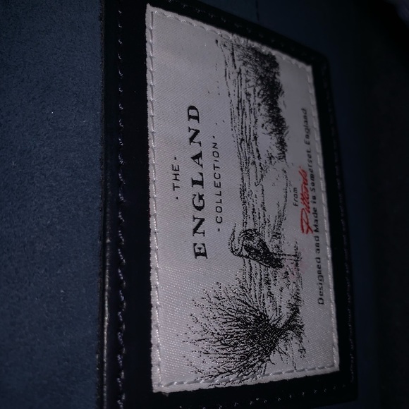 Pittards navy crossbody - Picture 5 of 5